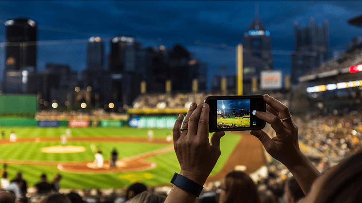 Creating the Ultimate Fan Experience: Sports App Development Unveiled