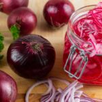 What Health Benefits Do Red Onions Offer?